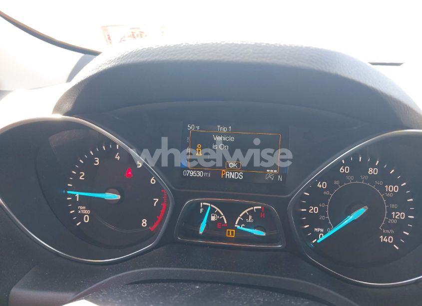 Photo 7 of 2018 Ford Escape SE (VIN 1FMCU9GD6JUA46307)