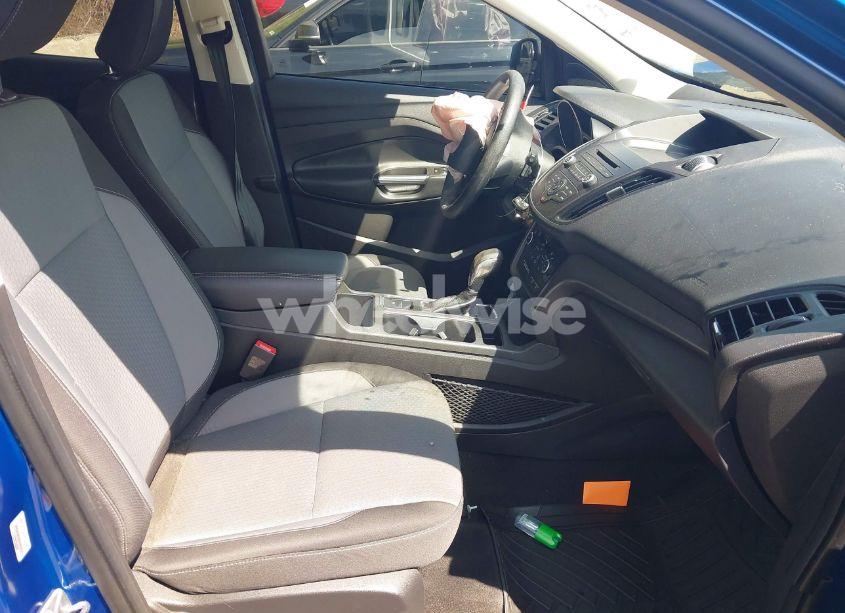 Photo 5 of 2018 Ford Escape SE (VIN 1FMCU9GD6JUA47036)