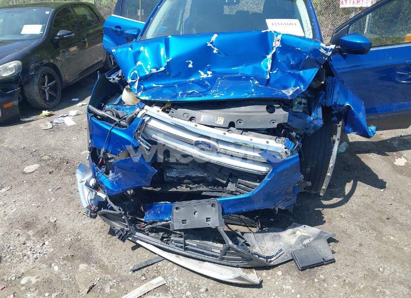 Photo 6 of 2018 Ford Escape SE (VIN 1FMCU9GD6JUA47036)