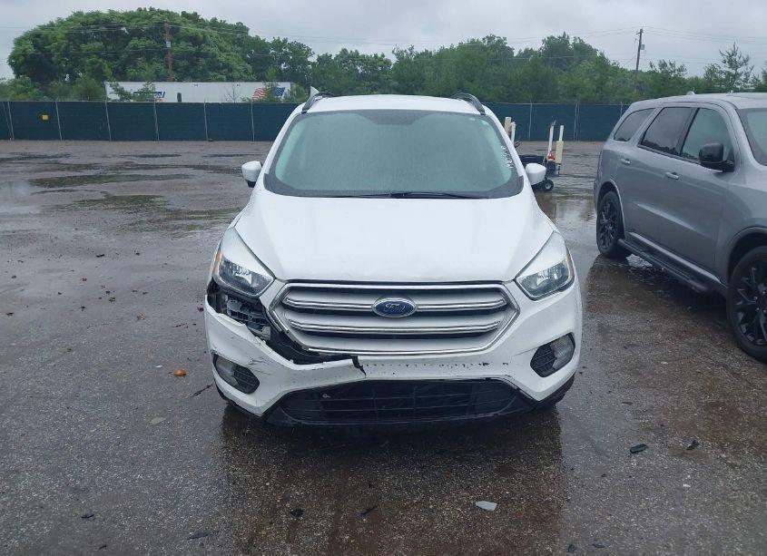 Photo 12 of 2018 Ford Escape SE (VIN 1FMCU9GD6JUA74804)
