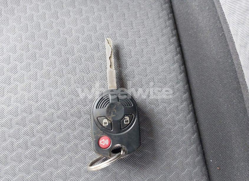 Photo 11 of 2018 Ford Escape SE (VIN 1FMCU9GD6JUB02732)