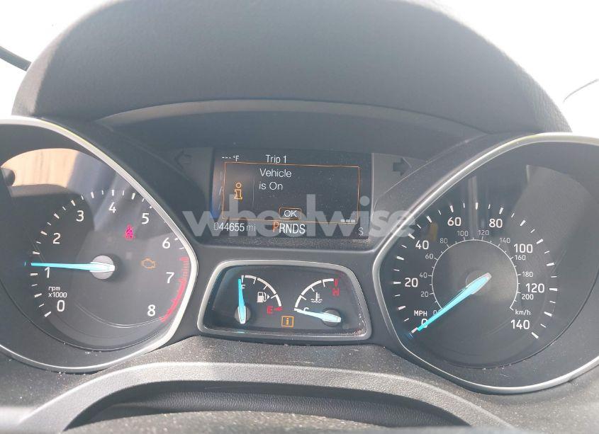 Photo 7 of 2018 Ford Escape SE (VIN 1FMCU9GD6JUC26550)