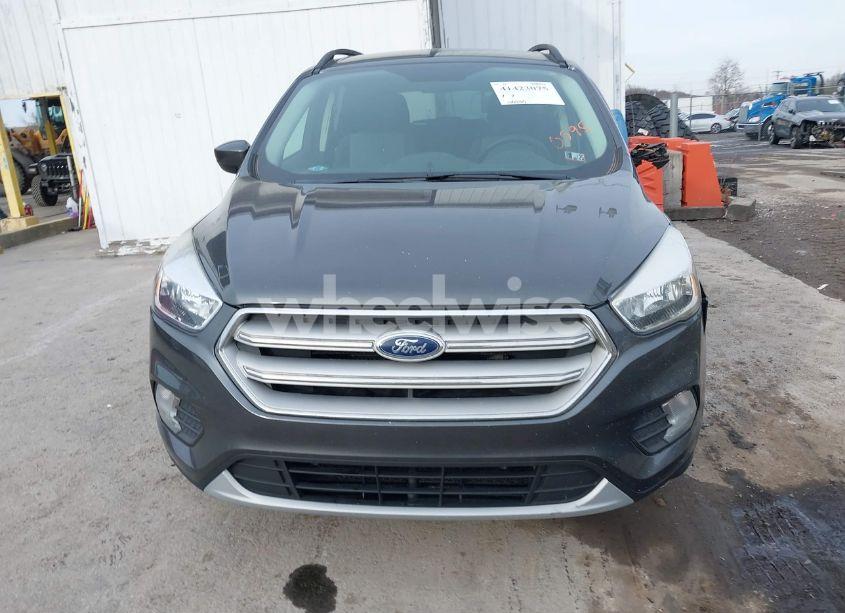 Photo 12 of 2018 Ford Escape SE (VIN 1FMCU9GD6JUC30095)