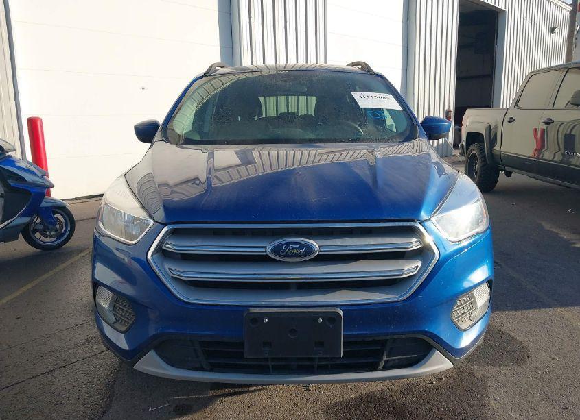 Photo 12 of 2018 Ford Escape SE (VIN 1FMCU9GD6JUC49956)