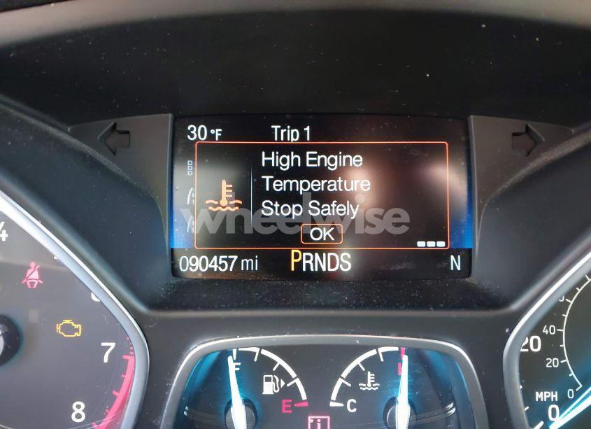 Photo 15 of 2019 Ford Escape SE (VIN 1FMCU9GD6KUA58166)