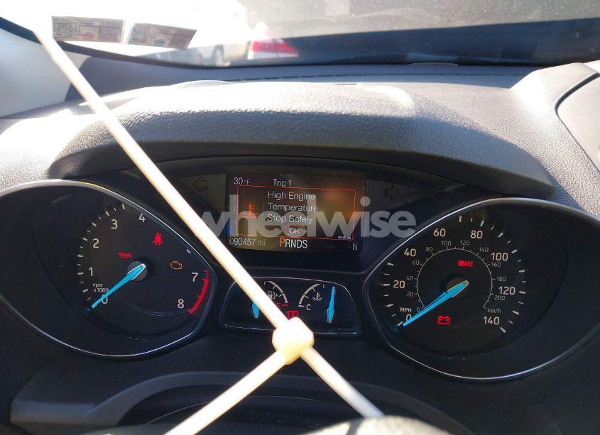 Photo 7 of 2019 Ford Escape SE (VIN 1FMCU9GD6KUA58166)