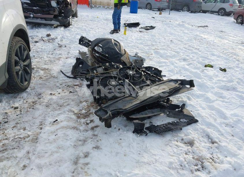 Photo 12 of 2019 Ford Escape SE (VIN 1FMCU9GD6KUA86162)