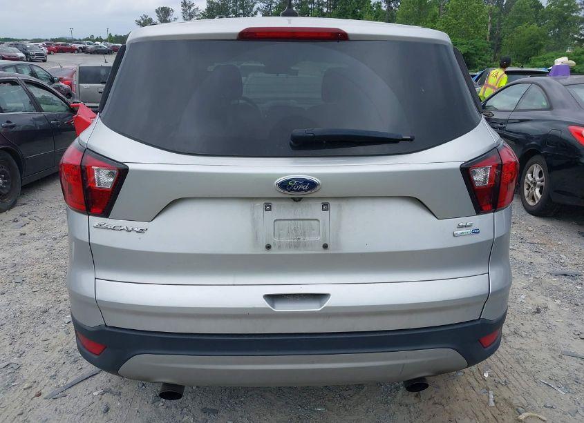 Photo 16 of 2019 Ford Escape SE (VIN 1FMCU9GD6KUA97291)