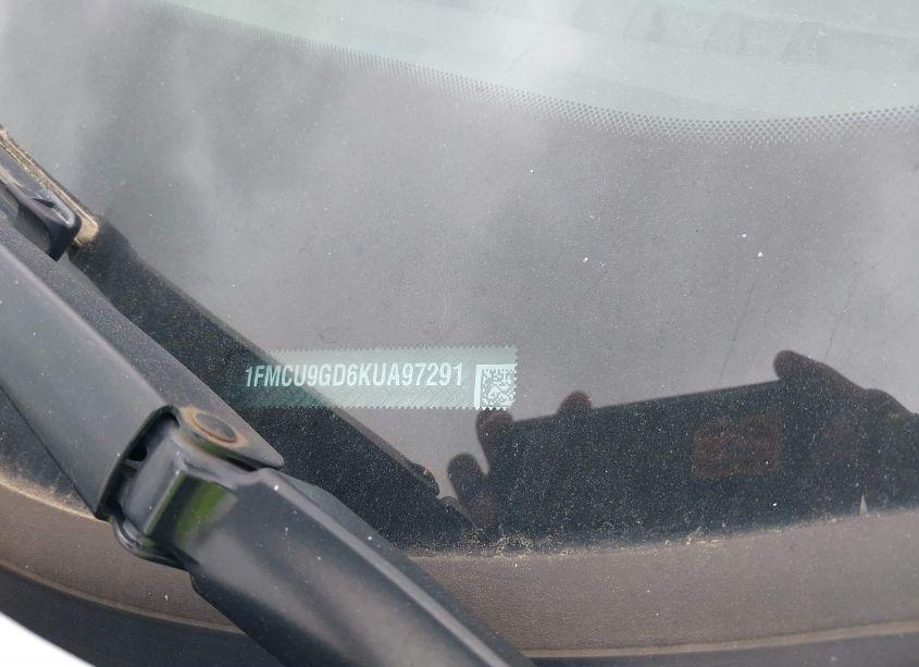 Photo 9 of 2019 Ford Escape SE (VIN 1FMCU9GD6KUA97291)