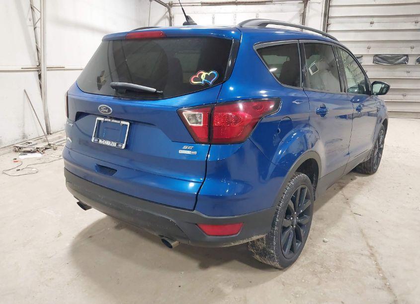 Photo 4 of 2019 Ford Escape SE (VIN 1FMCU9GD6KUB09553)