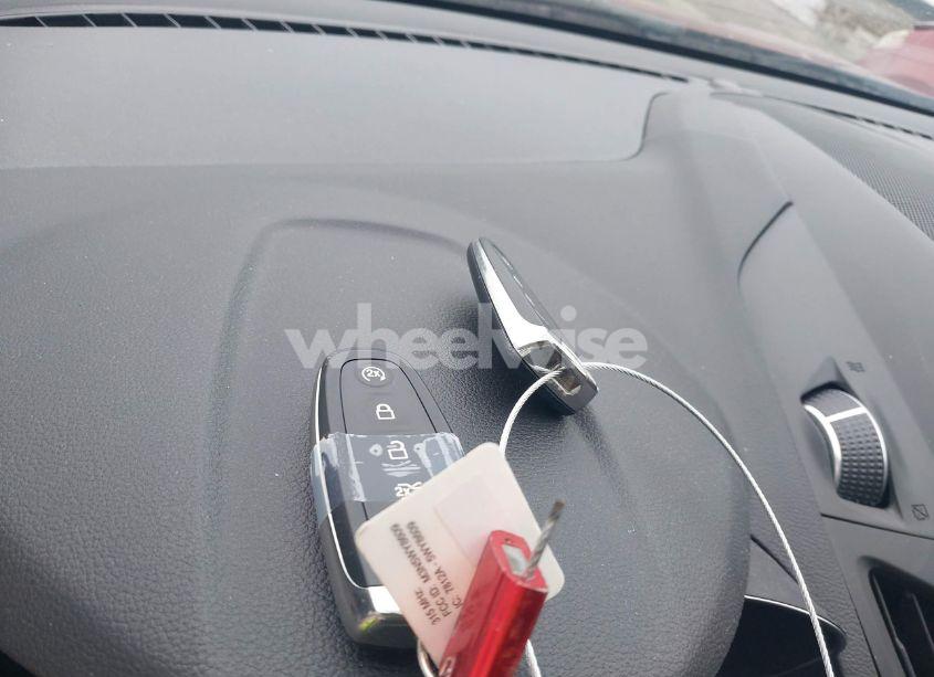 Photo 11 of 2019 Ford Escape SE (VIN 1FMCU9GD6KUB49115)