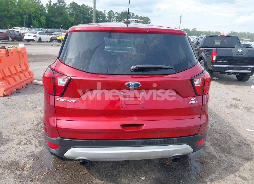 Photo 16 of 2019 Ford Escape SE (VIN 1FMCU9GD6KUB49115)