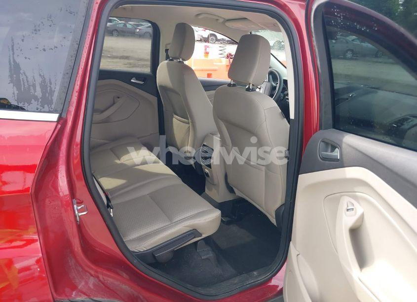 Photo 8 of 2019 Ford Escape SE (VIN 1FMCU9GD6KUB49115)