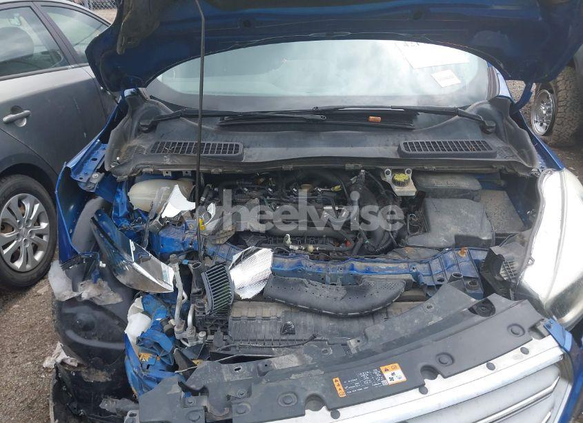 Photo 10 of 2019 Ford Escape SE (VIN 1FMCU9GD6KUB53780)