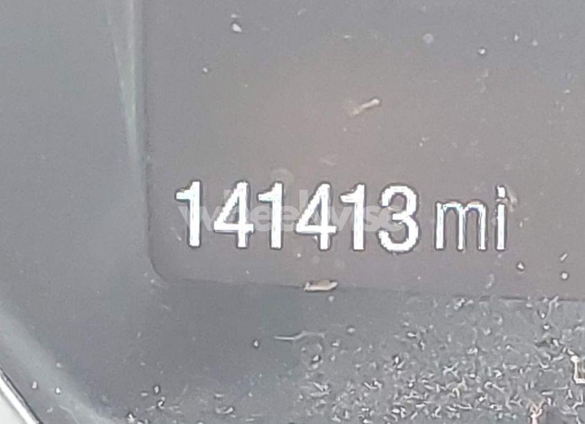 Photo 15 of 2019 Ford Escape SE (VIN 1FMCU9GD6KUB53780)