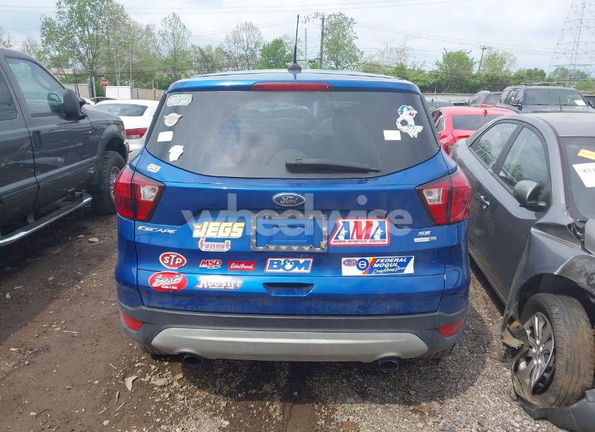 Photo 16 of 2019 Ford Escape SE (VIN 1FMCU9GD6KUB53780)