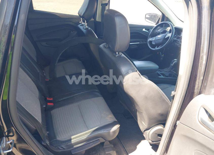 Photo 8 of 2019 Ford Escape SE (VIN 1FMCU9GD6KUB92823)