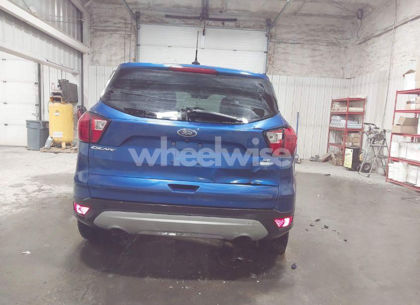 Photo 16 of 2019 Ford Escape SE (VIN 1FMCU9GD6KUC35377)