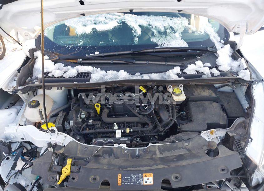 Photo 10 of 2019 Ford Escape SE (VIN 1FMCU9GD6KUC49716)