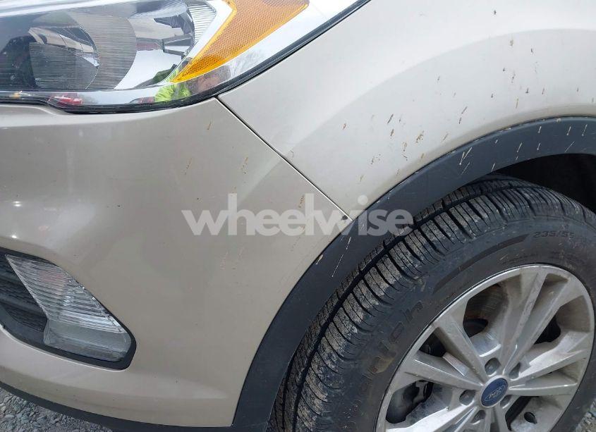 Photo 17 of 2017 Ford Escape SE (VIN 1FMCU9GD7HUA99589)