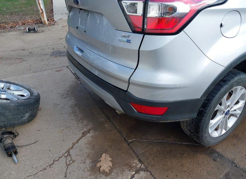 Photo 20 of 2017 Ford Escape SE (VIN 1FMCU9GD7HUB90619)