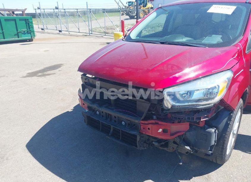 Photo 6 of 2017 Ford Escape SE (VIN 1FMCU9GD7HUC01652)