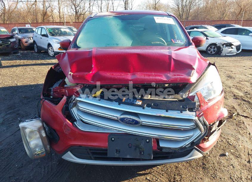 Photo 6 of 2017 Ford Escape SE (VIN 1FMCU9GD7HUC58417)