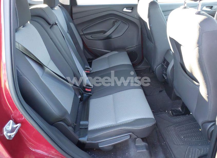 Photo 8 of 2017 Ford Escape SE (VIN 1FMCU9GD7HUC58417)