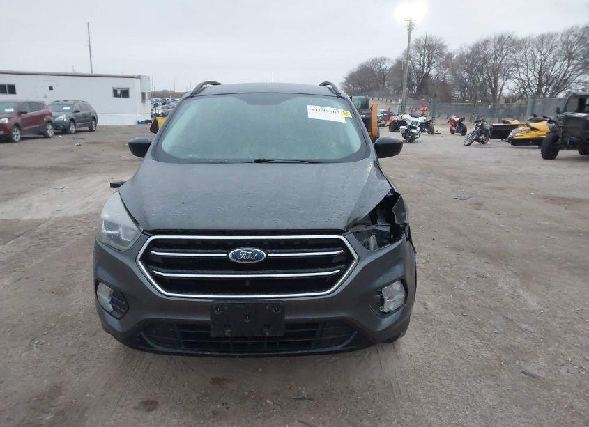 Photo 13 of 2017 Ford Escape SE (VIN 1FMCU9GD7HUD01427)