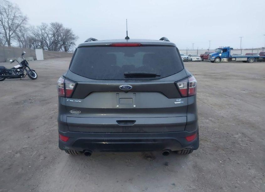 Photo 17 of 2017 Ford Escape SE (VIN 1FMCU9GD7HUD01427)