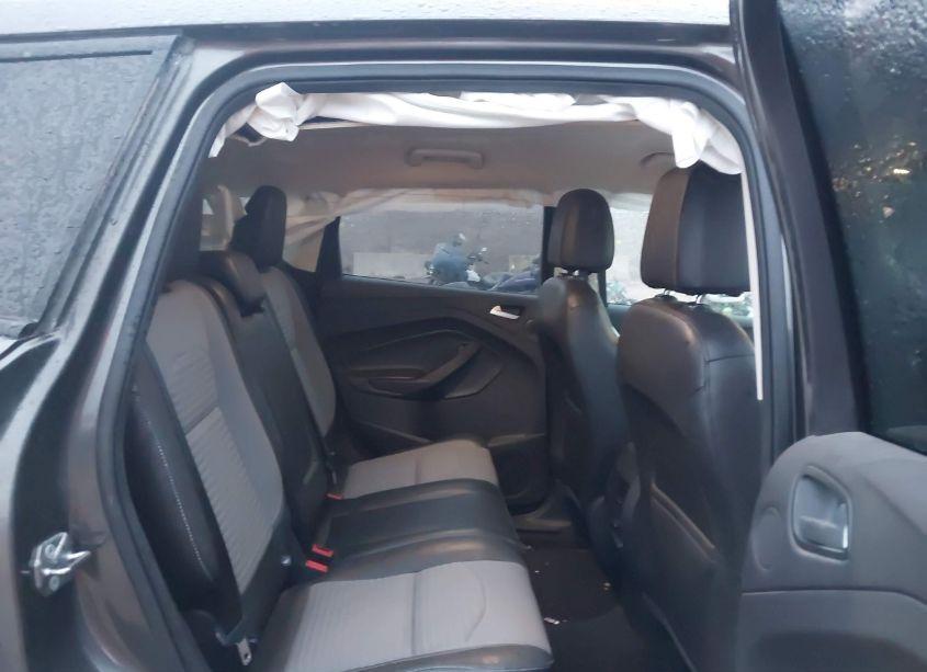 Photo 8 of 2017 Ford Escape SE (VIN 1FMCU9GD7HUD01427)