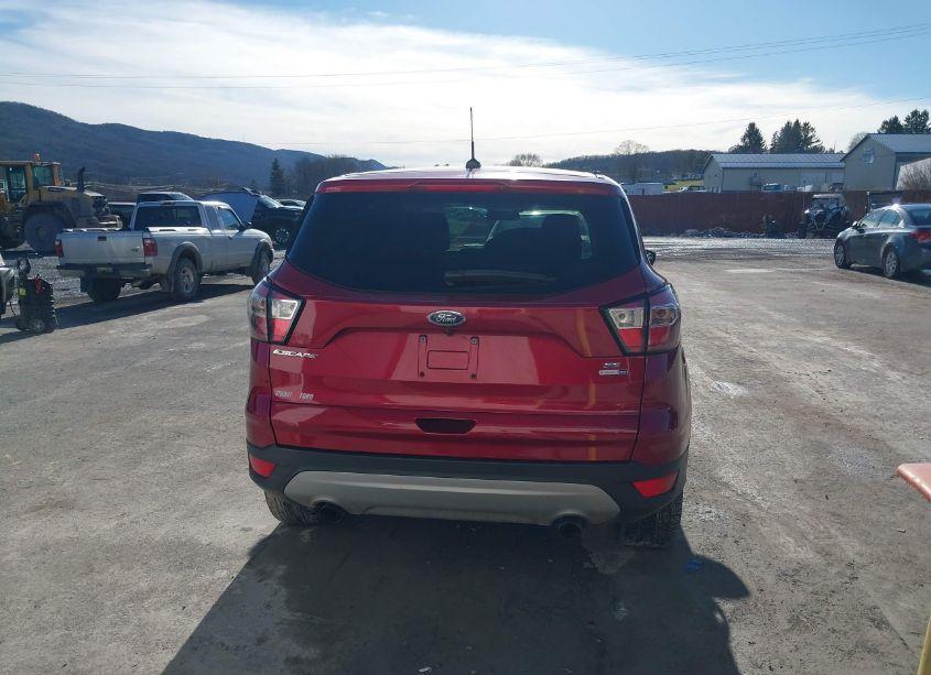Photo 17 of 2017 Ford Escape SE (VIN 1FMCU9GD7HUE67964)