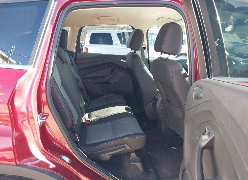 Photo 8 of 2017 Ford Escape SE (VIN 1FMCU9GD7HUE67964)