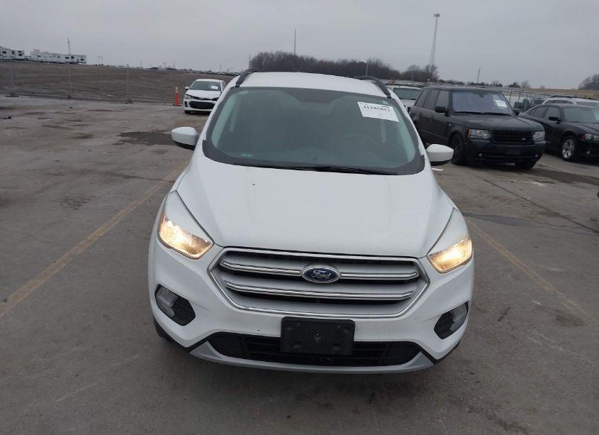 Photo 17 of 2018 Ford Escape SE (VIN 1FMCU9GD7JUA32688)