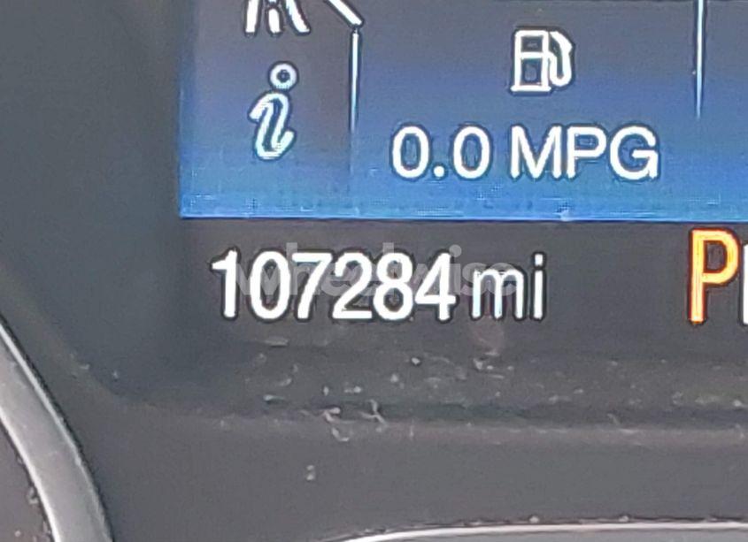 Photo 15 of 2018 Ford Escape SE (VIN 1FMCU9GD7JUA87190)