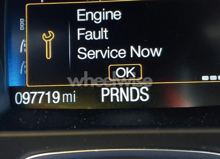 Photo 16 of 2018 Ford Escape SE (VIN 1FMCU9GD7JUA98769)