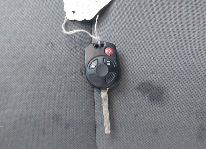 Photo 11 of 2018 Ford Escape SE (VIN 1FMCU9GD7JUB38445)