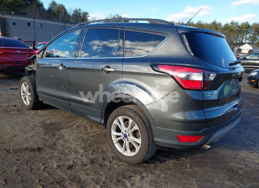 Photo 3 of 2018 Ford Escape SE (VIN 1FMCU9GD7JUB76127)