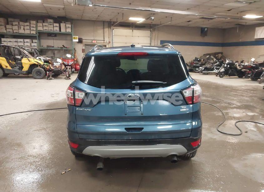 Photo 17 of 2018 Ford Escape SE (VIN 1FMCU9GD7JUB92277)
