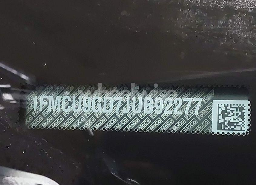 Photo 9 of 2018 Ford Escape SE (VIN 1FMCU9GD7JUB92277)