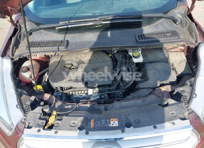 Photo 10 of 2018 Ford Escape SE (VIN 1FMCU9GD7JUB94725)