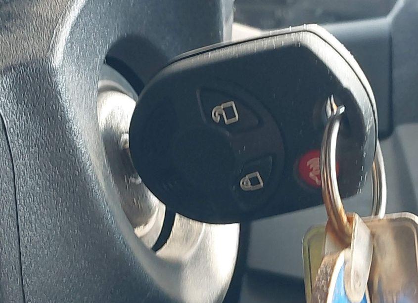 Photo 11 of 2018 Ford Escape SE (VIN 1FMCU9GD7JUC48668)