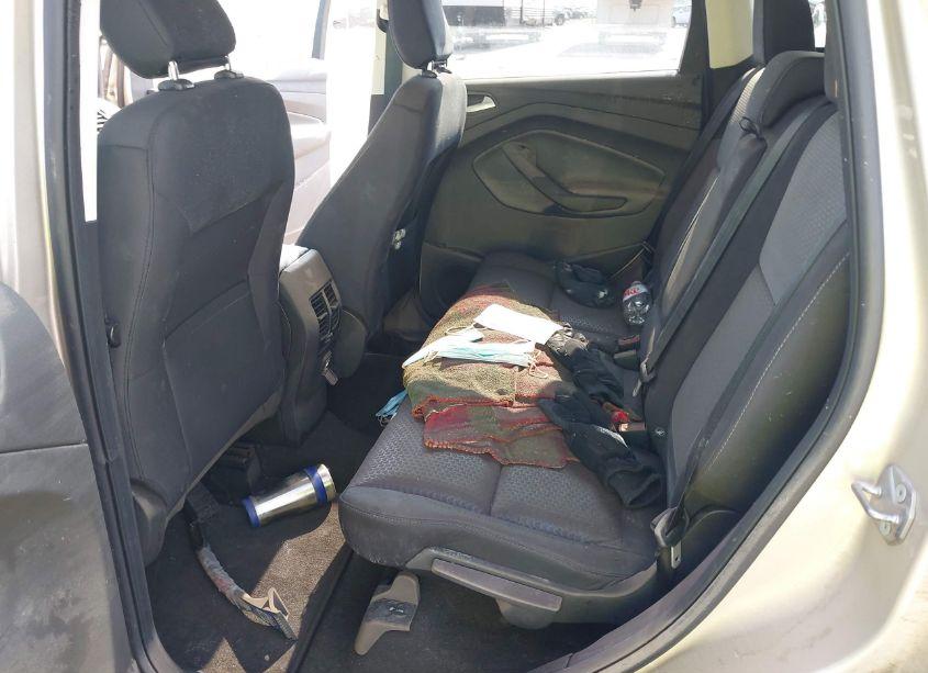 Photo 8 of 2018 Ford Escape SE (VIN 1FMCU9GD7JUC48668)