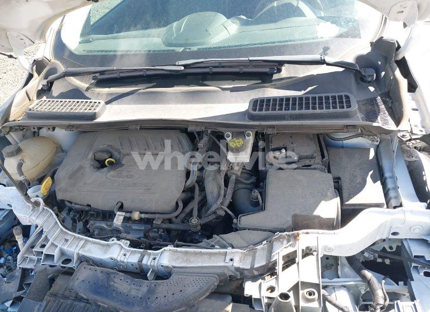 Photo 10 of 2018 Ford Escape SE (VIN 1FMCU9GD7JUC60951)