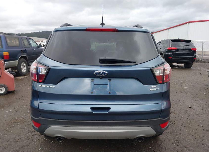 Photo 16 of 2018 Ford Escape SE (VIN 1FMCU9GD7JUC71089)
