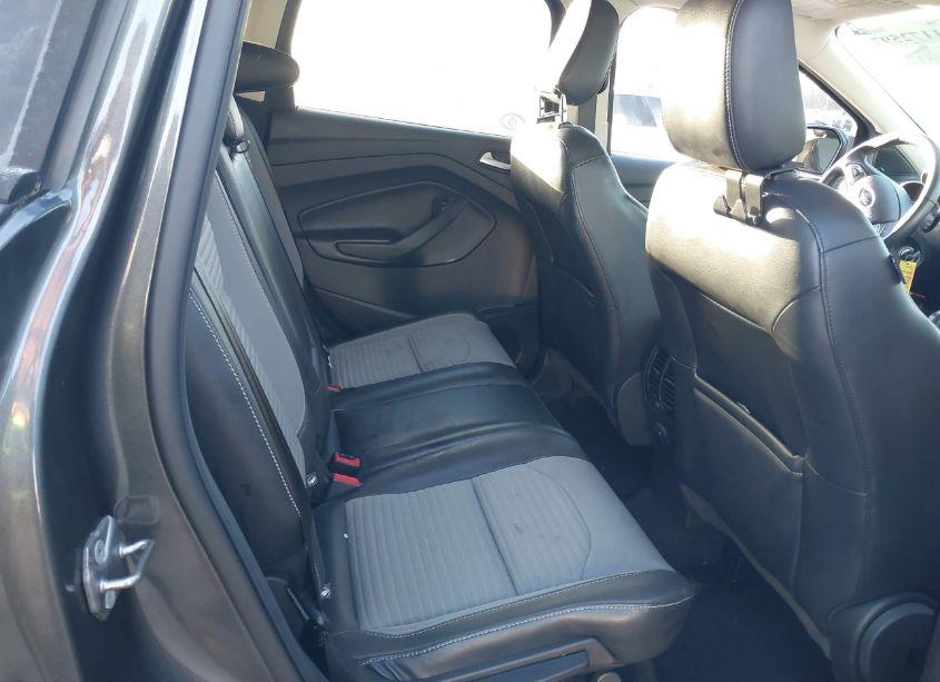 Photo 8 of 2018 Ford Escape SE (VIN 1FMCU9GD7JUD12000)