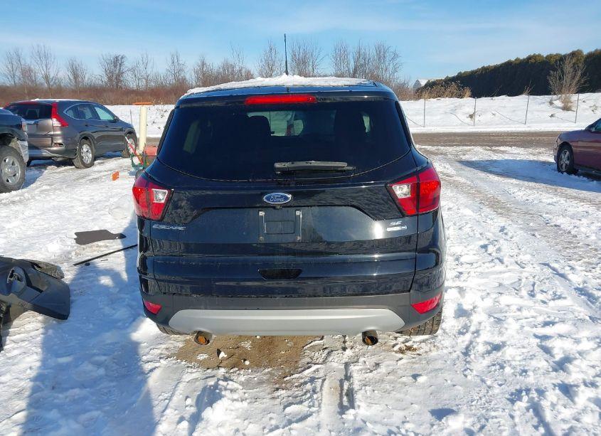 Photo 16 of 2019 Ford Escape SE (VIN 1FMCU9GD7KUA09316)