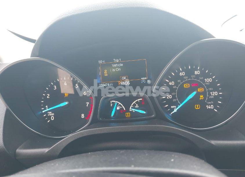 Photo 16 of 2019 Ford Escape SE (VIN 1FMCU9GD7KUA33938)