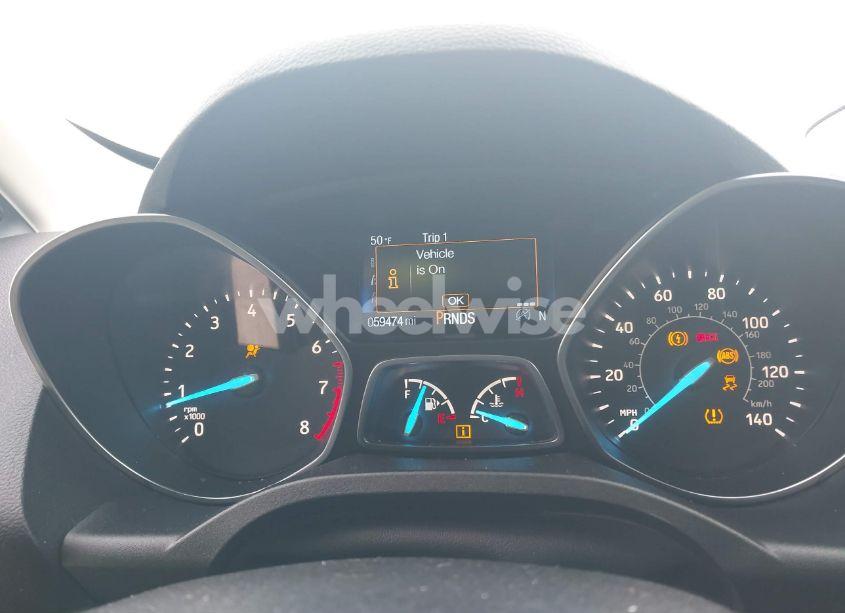 Photo 7 of 2019 Ford Escape SE (VIN 1FMCU9GD7KUA33938)