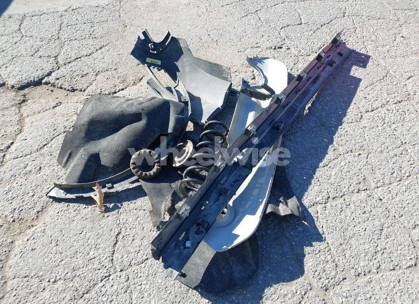 Photo 12 of 2019 Ford Escape SE (VIN 1FMCU9GD7KUA33969)